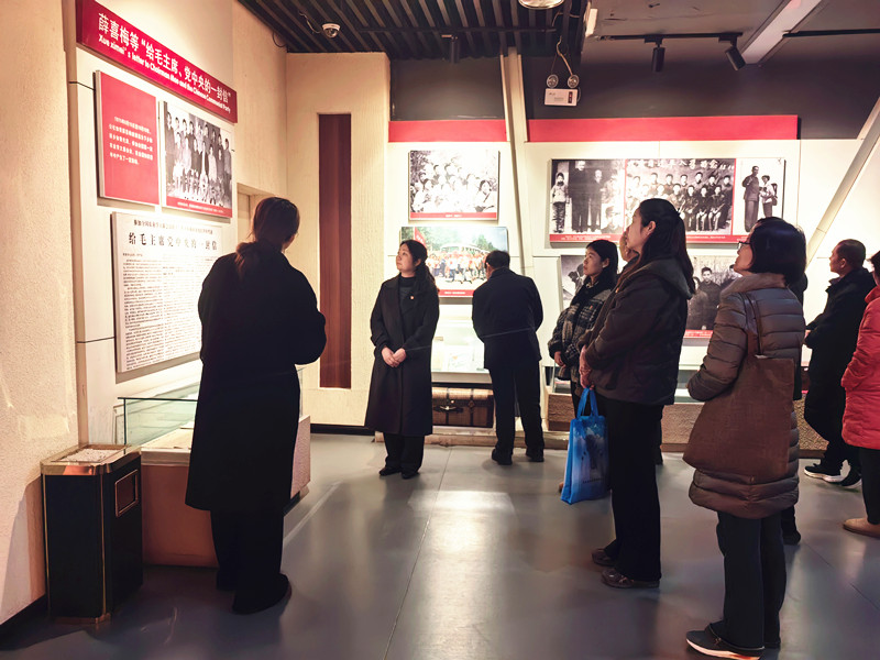 党建红引领科普蓝——宝丰县科协为基层科普教育基地建设蓄能